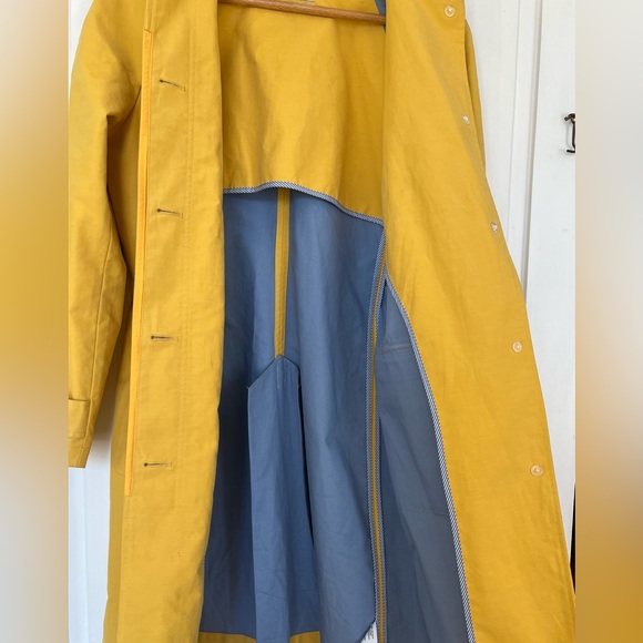 Isaac Mizrahi for Target Mustard Yellow Raincoat, S - Picture 6 of 7
